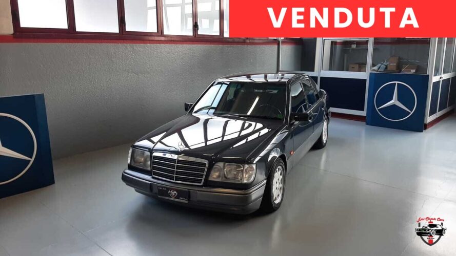 MERCEDES BENZ E 200